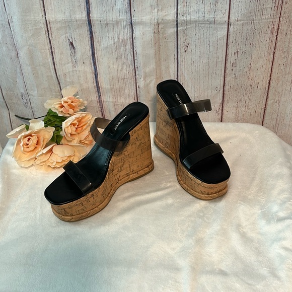 NWOT Nine West Rapps Wedge Sandal - Picture 3 of 13